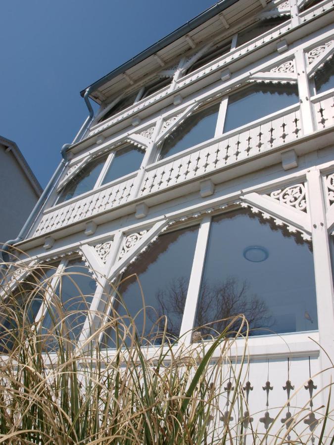 Villa Ostseelilie - Appartements Mit Balkon Und Meerblick Sassnitz Ngoại thất bức ảnh
