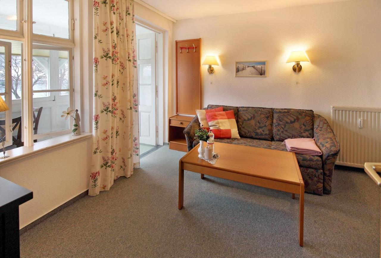 Villa Ostseelilie - Appartements Mit Balkon Und Meerblick Sassnitz Ngoại thất bức ảnh