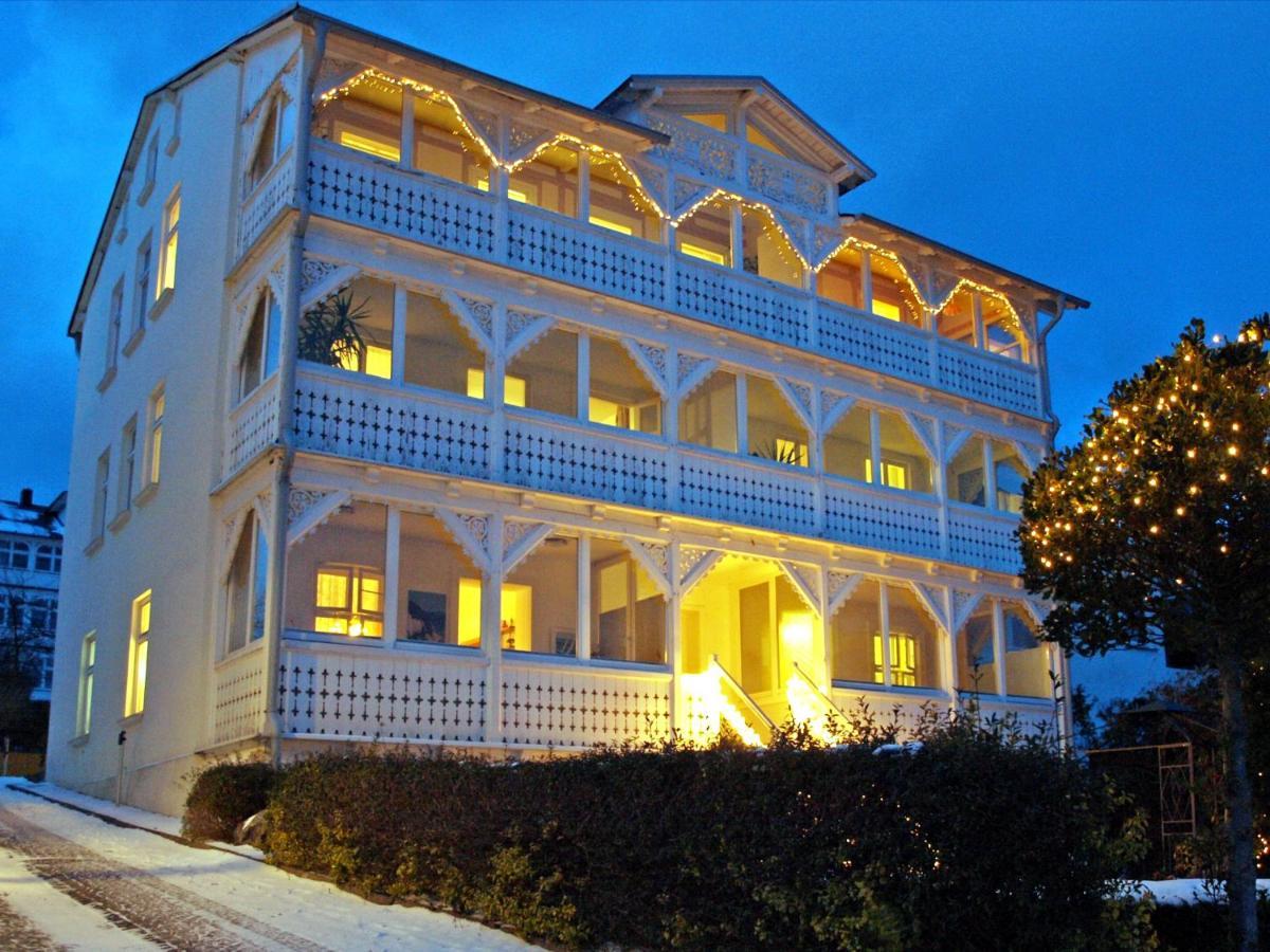 Villa Ostseelilie - Appartements Mit Balkon Und Meerblick Sassnitz Ngoại thất bức ảnh